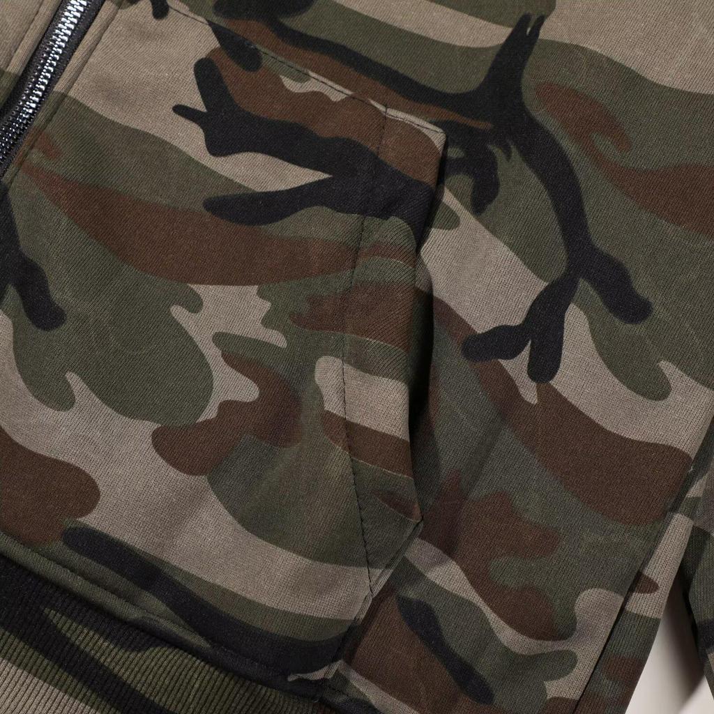 American Retro Camo Streetwear Hoodie for Men & Women - Trendy Unisex Zipper Jacket