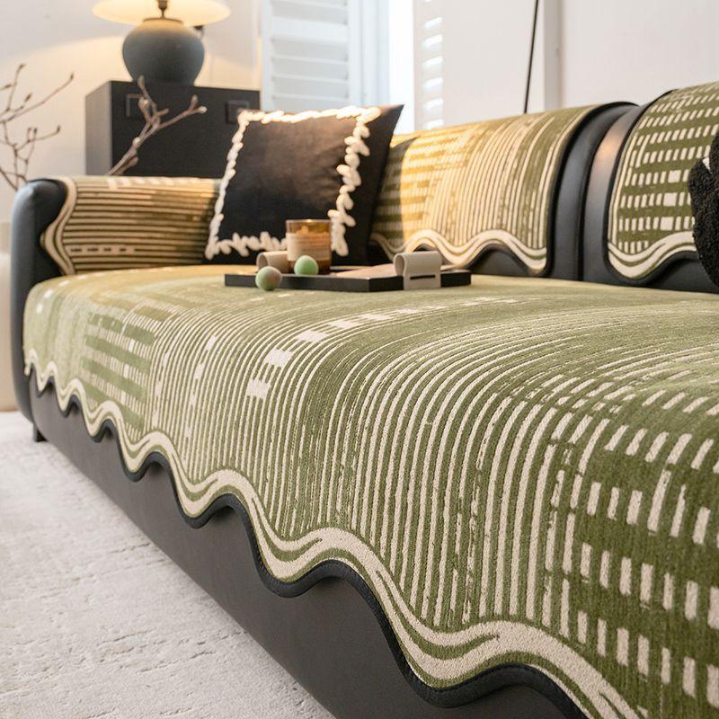 Irregular Sofa Cushion Wave Lace Four Seasons Universal Cushion Straight Row Sofa Chenille Non-Slip Sofa Cover 70x70cm 1pc