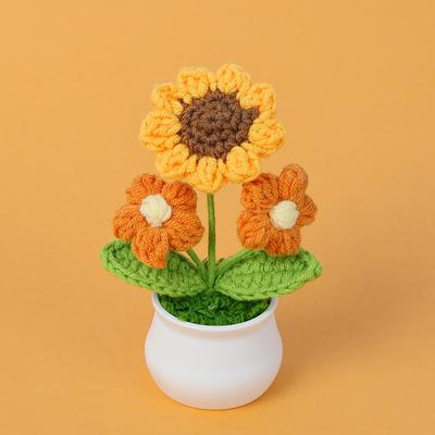 Cute Crochet Daisy Forget-me-not Flower Pot Cerative Kintted Fake Potted Plant for Car Bookshelf Decoration Birthday Gifts
