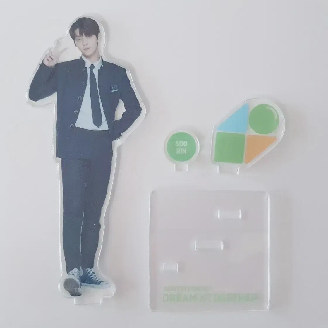 Tomorrow X Together Субин Акриловая подставка Txt Tomorrow X Together