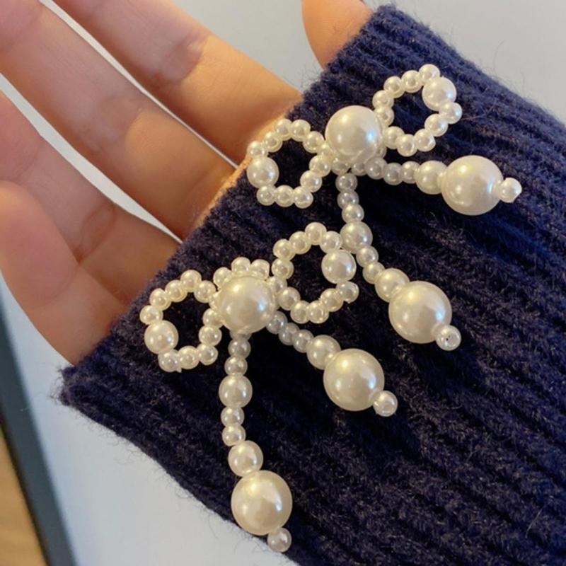 Fashionable Imitation Pearls Ear Clips Exquisite Pearls Beaded Bowknot Dangle Ear Studs for Daily Wear Dates Parties