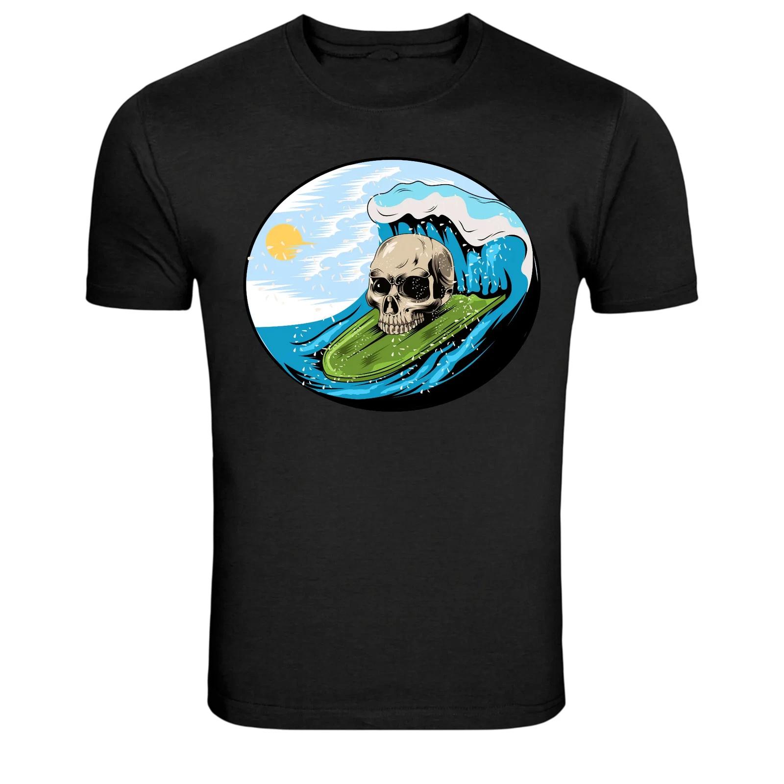 Skull Surfing Big Wave Ocean Graphic T-Shirt M