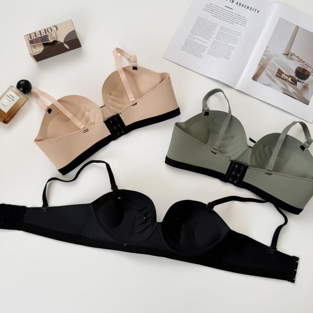 Peach Japanese Pure Desire Wind Lace Non-empty Cup Gathering Anti-sagging Small Chest Shows Large Bra Underwear Women