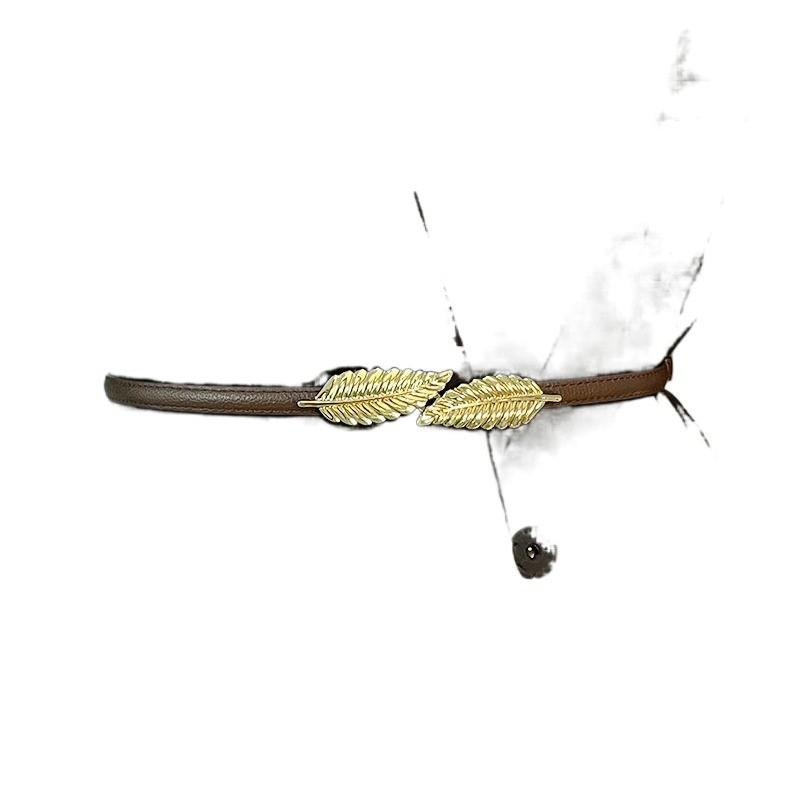 Chic Adjustable Women's Belt Compatible With Dresses In Trendy Colors And Styles