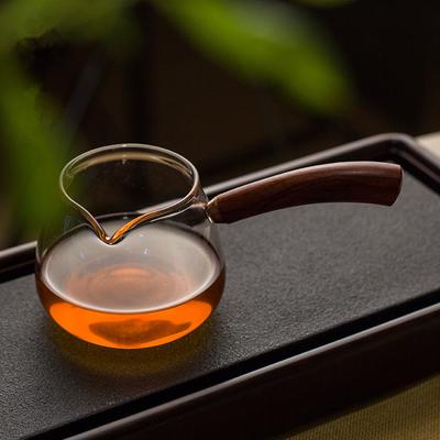 Creative Crank Side Wooden Handle Glass Tea Dispenser Fair Cup With Filter Heat Resistant Kungfu Tea Set Teapot Tea Maker