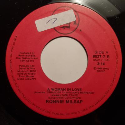 7inch Record RONNIE MILSAP - A Woman In Love 90277R RCA 1989 Canada Folk Used