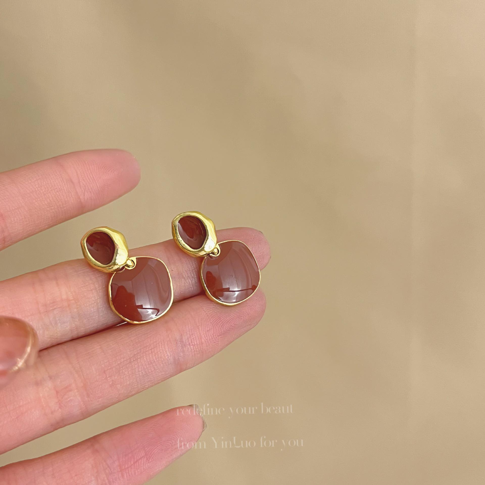 

«Серьги-иглы Майяра 925»: Янтарный жемчуг в стиле ретро для осени/зимы