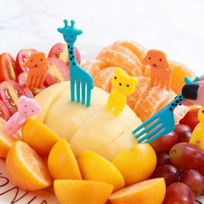 40PCS Cartoon Fruit Fork Mini Animal Food Grade Plastic Fork Cake Fruit Toothpick Kids Bento Lunch Accessories Party Tableware