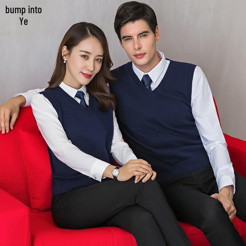 

Унисекс Вязаный жилет-свитер с V-образным вырезом XS