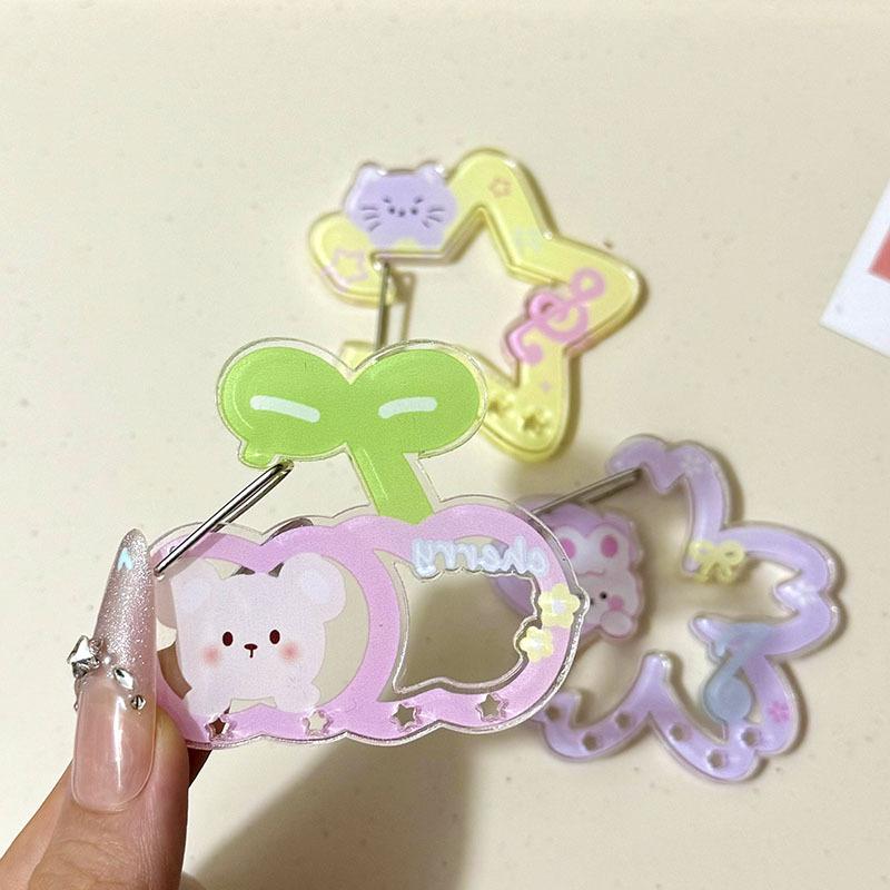 Cartoon Little Bear Star Cake Carabiner Mountaineering Buckle Porous Acrylic Buckle Keychain Backpack Multipurpose Keyring Hook