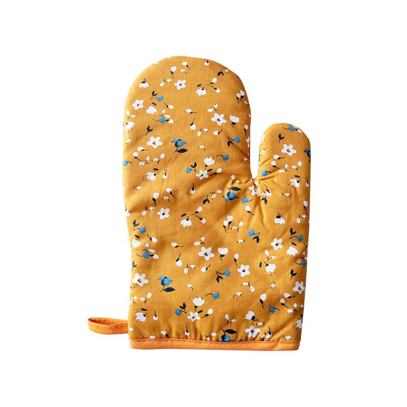 Oven & Microwave Cotton Gloves: Insulated Kitchen Baking Gloves with Triangle Pot Handle Pads