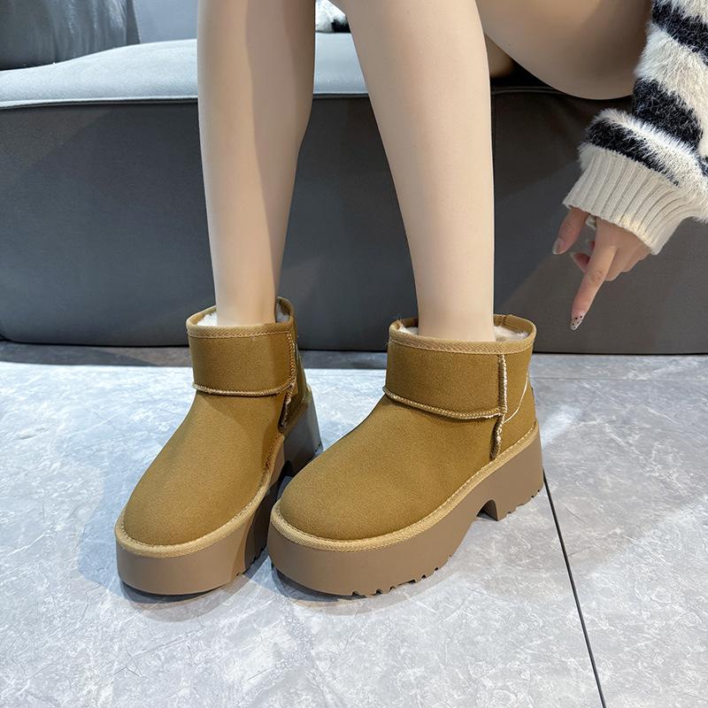 Women's Large Size Soft Sole Winter Warm Fur One Snow Boots Padded Lined Ankle Boots Anti-slip Hiking Casual Sports Cotton Boots Short Boots