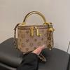 Shoulder bag Small daisy box bag Slack high-intelligence diamond chain Crossbody portable small square bag