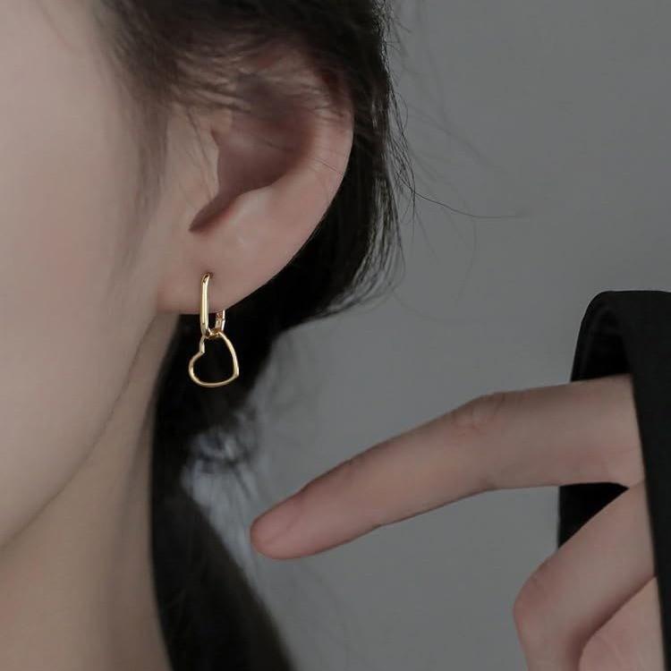 Chic Geometric Heart Design Heart-shaped Copper Earrings For Women In Gold And Silver