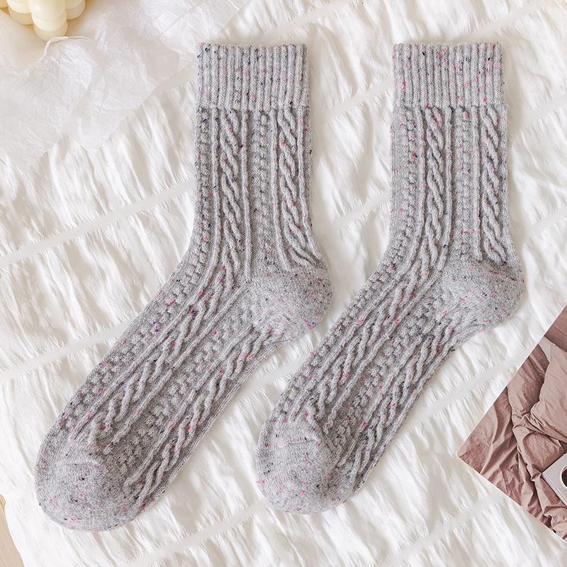 Wool Socks Children'S Season Mid-Tube Socks Versatile Solid Color Retro Twist Pattern Fleece Thickened Warm Pile Socks Women