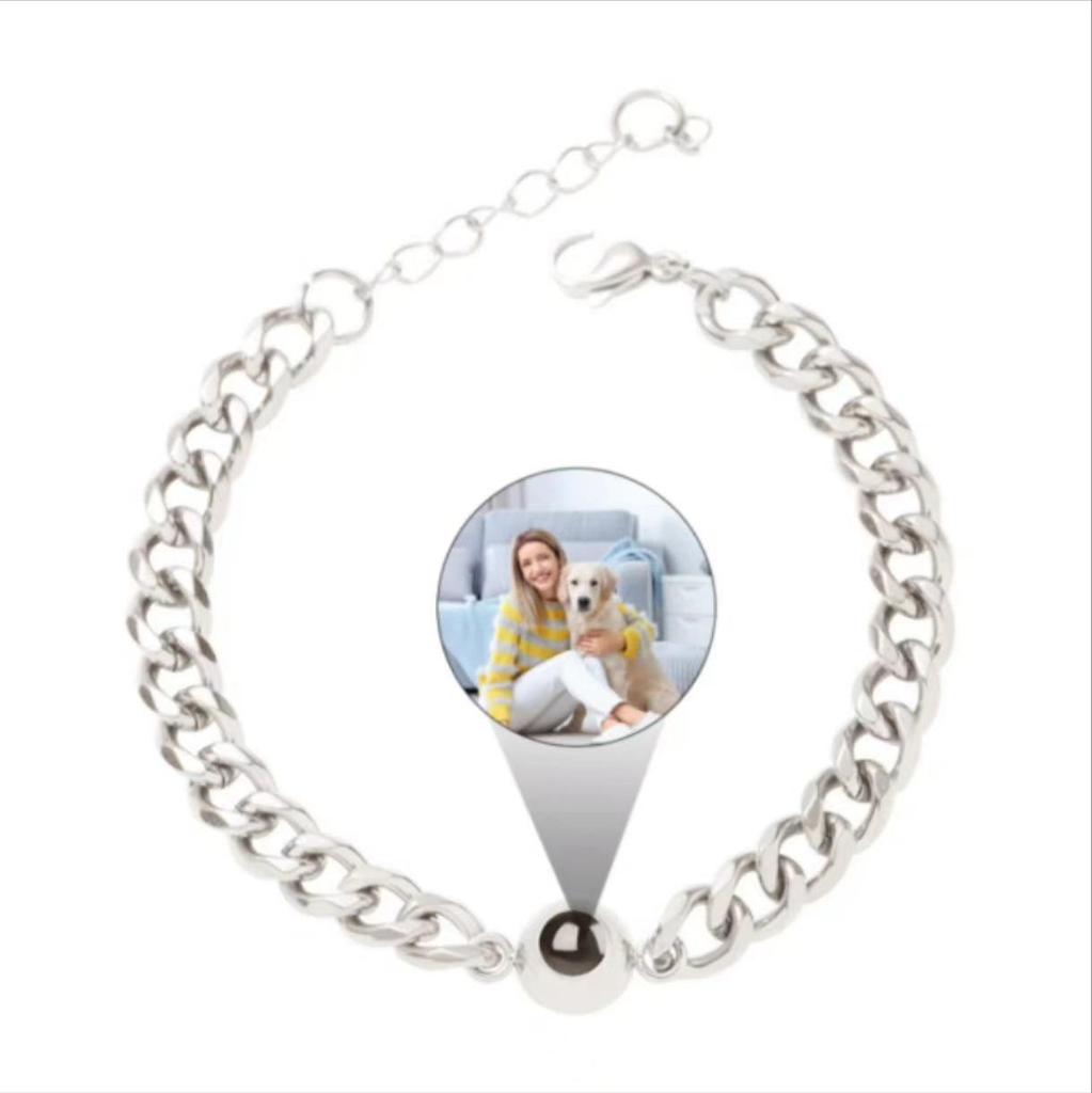 Custom Titanium Steel Couples Bracelets: 'I Love You' in 100 Languages with Photo Projection