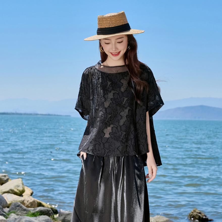 

Костюм женский летний новый темпераментный элегантный топ с коротким рукавом брюки с широкими штанинами свободный комплект из двух предметов M