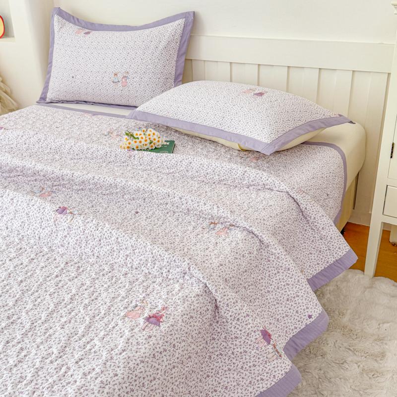 1Pc Purple Flower Quilted Bedspreads For Bed Thick Patchwork Blanket Single/Queen/King Floral Style Quilted Duvet Soft Bedspread