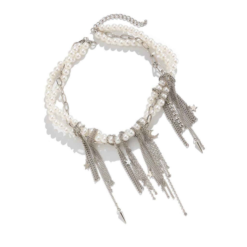 Fashionable Tassels Heart Pendant Necklace with Imitation Pearls and Metal Chain Modern Necklace Present for Women
