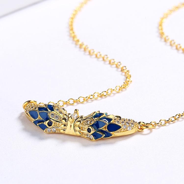 Exquisite Vintage Gold Flower Pisces Pendant Hand Enamel Sweater Chain Lady Necklace Christmas Gift