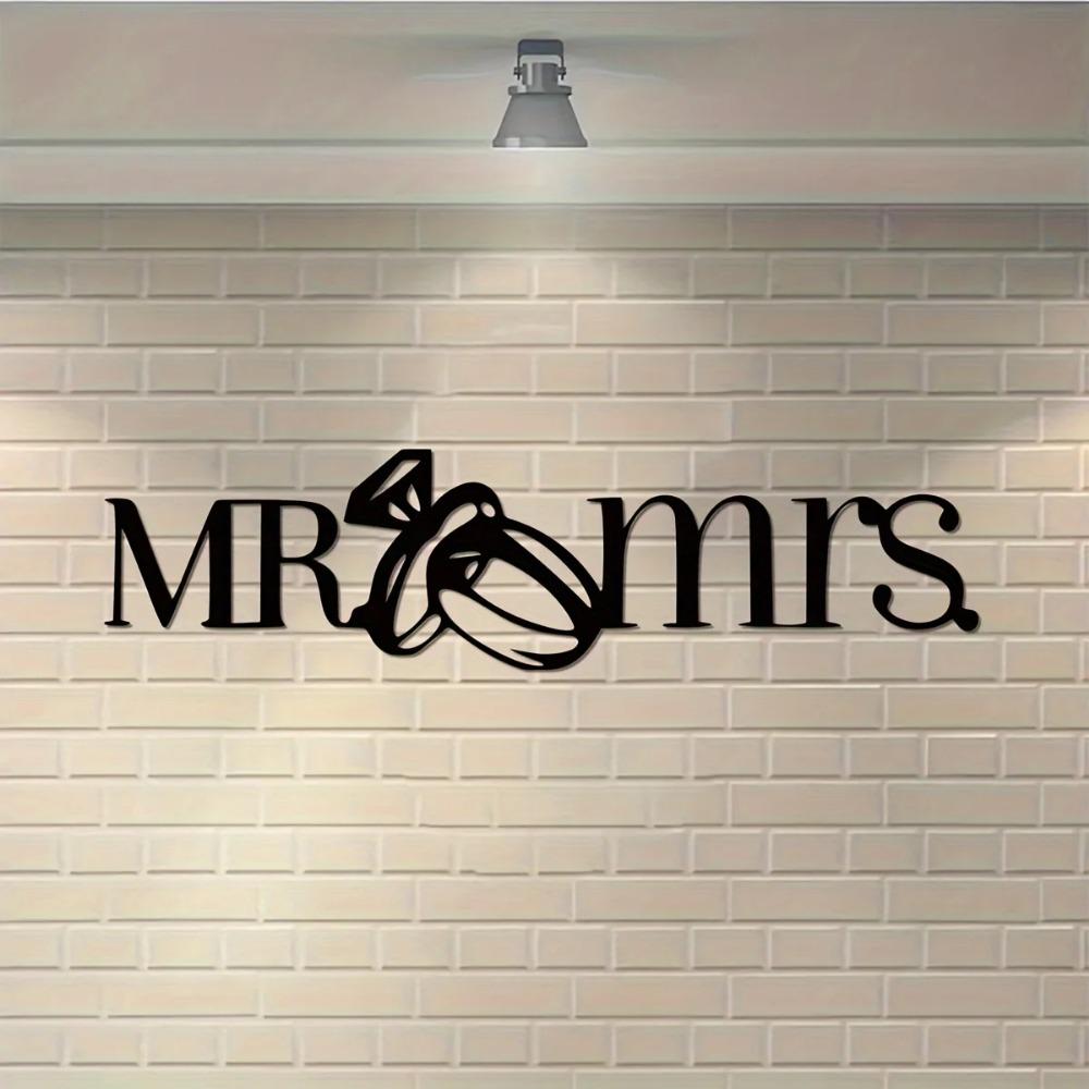 1 Stück Mr and Mrs Schild mit Eheringen - Elegante Metalldekoration für das Hauptschlafzimmer, Perfektes Hochzeitsgeschenk, Jubiläumsschild für Paare