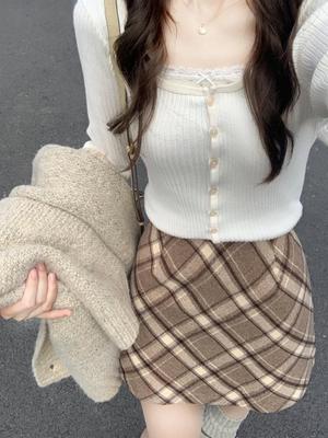 Women's Khaki Plaid Wool A-line Skirt - Autumn 2025 High-Waist Slim Fit
