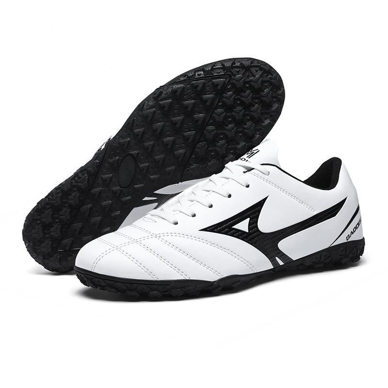 Football Shoes Men's Low-top Football Shoes Are Comfortable and Breathable Professional Grass Training Shoes, Non-slip and Wear-resistant