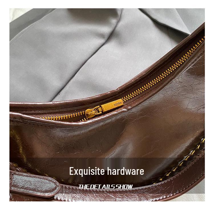 Korean Style Retro Handbag: High-End Fashion Shoulder Bag for Trendy, Versatile Commuter