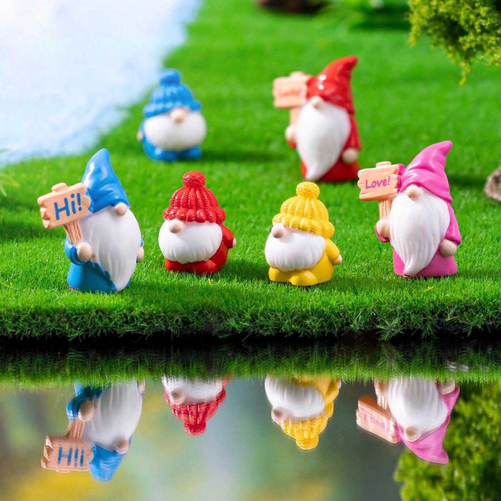 8/16PCs Cute Mini Dwarf Doll Figurine Miniature Resin Gnome Doll Raise A Sign Garden Fairy Landscape Crafts Desktop Ornaments