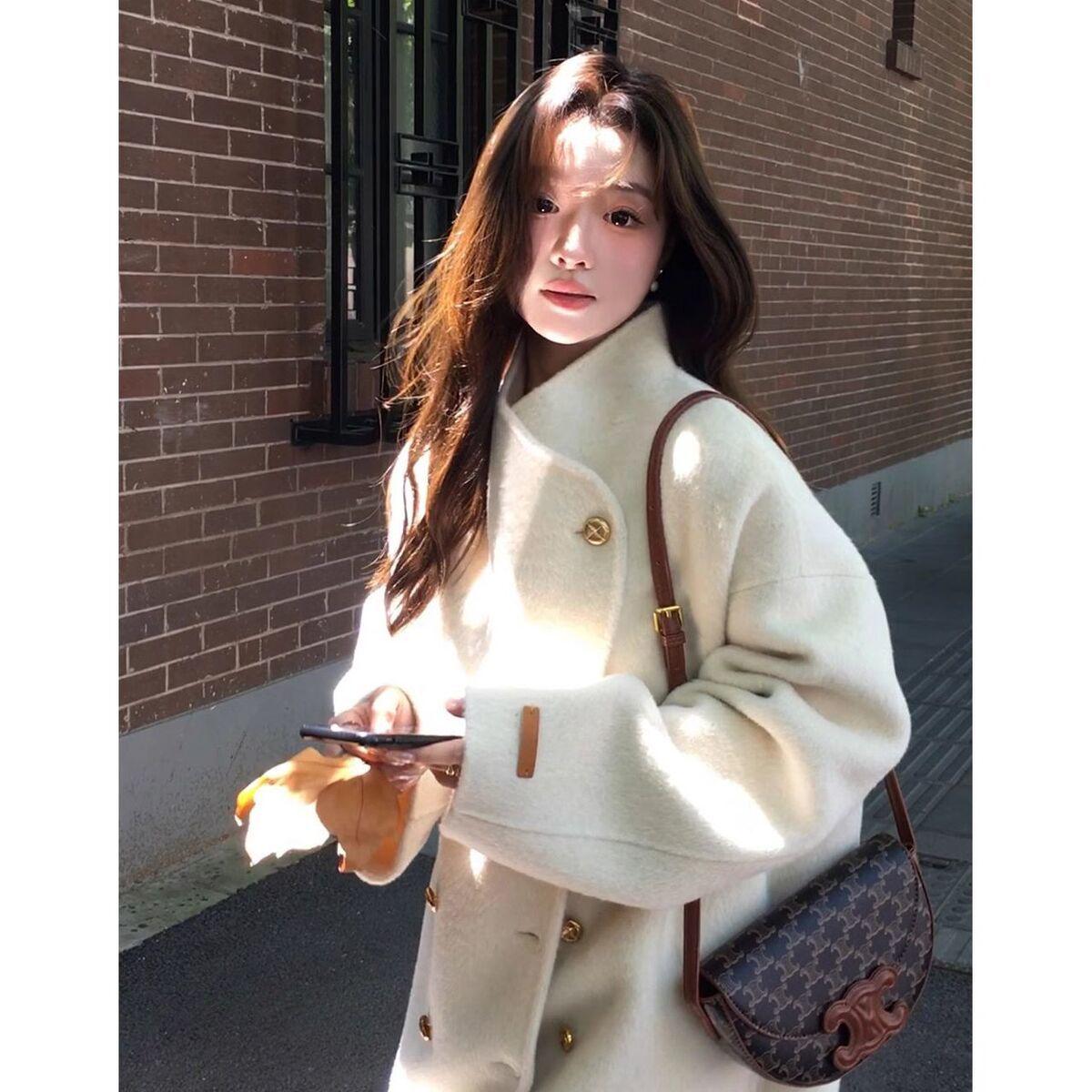 

Women s Winter Fleece-Lined Wool Coat - Thick, Warm, and Loose Fit L 52.5-57.5 kg