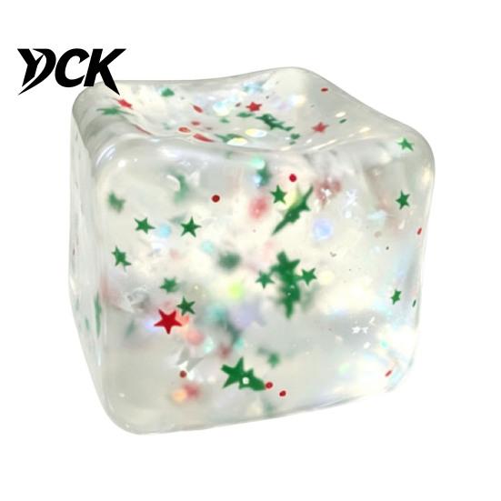Anxiety Relief Gadget Christmas Ice Cube Squeeze Toy, Confetti Filled Stress Squeezing Cubes Slow Rebound Clear for Reduction Sequined Toy