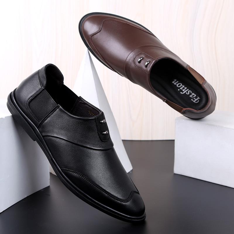 Fashion Luxury Formal Dress Footwear Genuine Leather Mens Oxfords Shoes New Arrival Male Loafers Moccasins Slip on Casual Business Shoes