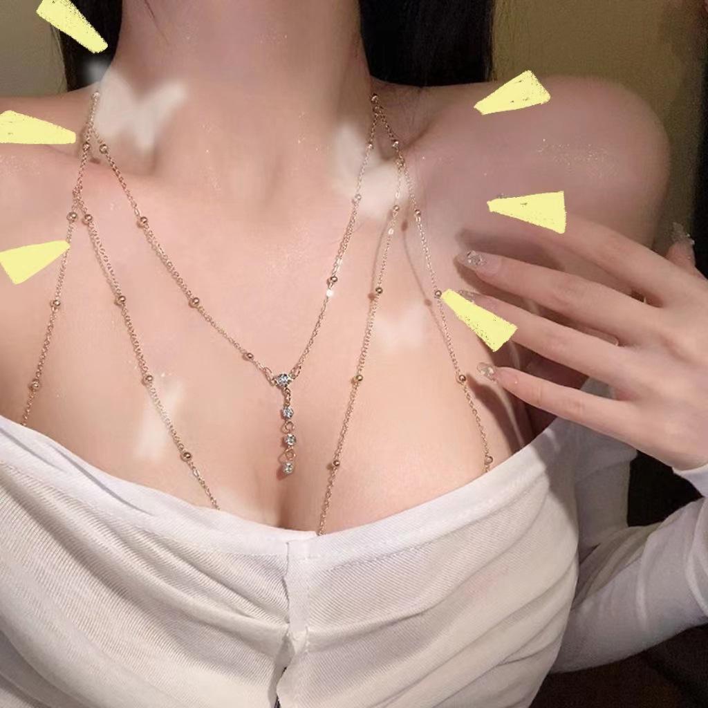 Модная цепочка с бриллиантовыми бусинами, цепочка на тело, отделка, сверкающий бриллиантовый кулон, ожерелье с кисточкой, цепочка на грудь, модная женская цепочка