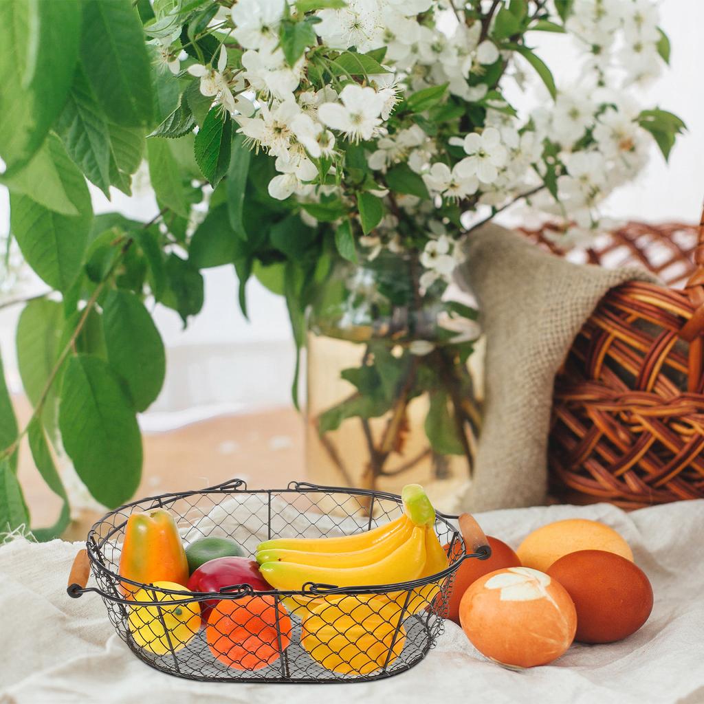 Rustic Wire Basket with Wood Handles Vintage Iron Construction Decorative Functional Storage Basket for Firewood Eggs Snacks