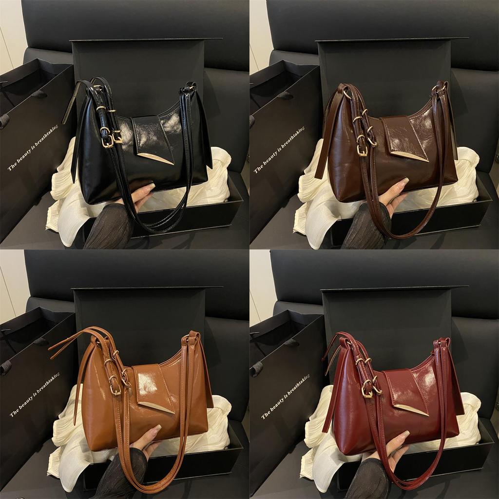Pu Duffle Bag For Women With Top Zipper Closure And Inner Pocket For Daily Use
