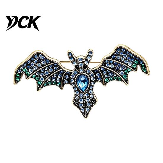 Punk Style Animal Badge Halloween Rhinestone Bat Brooch, Retro Gothic Shaped Lapel Brooch Pin Pin, Jewelry Accessory for Clothing Bags Scarves