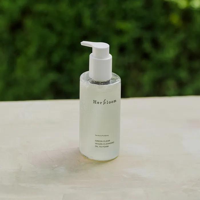 Green Clear Vegan Cleansing Oil to Foam