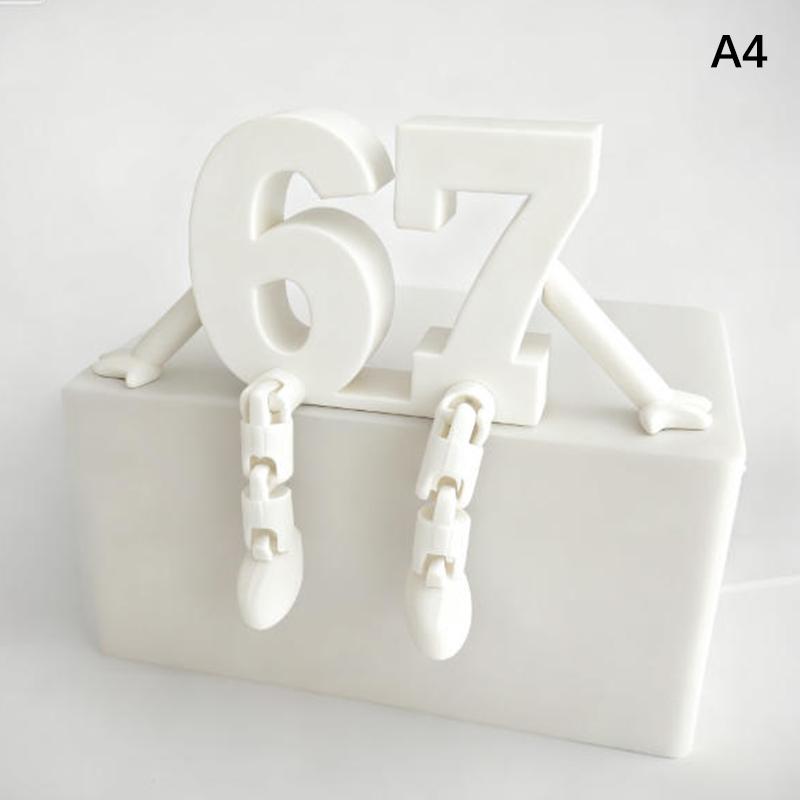 

Plastic Doll Desk Display, Relax Fidget Toy 67-Character Figure With Poseable Joints Collectible Gift Office & Home Decoration