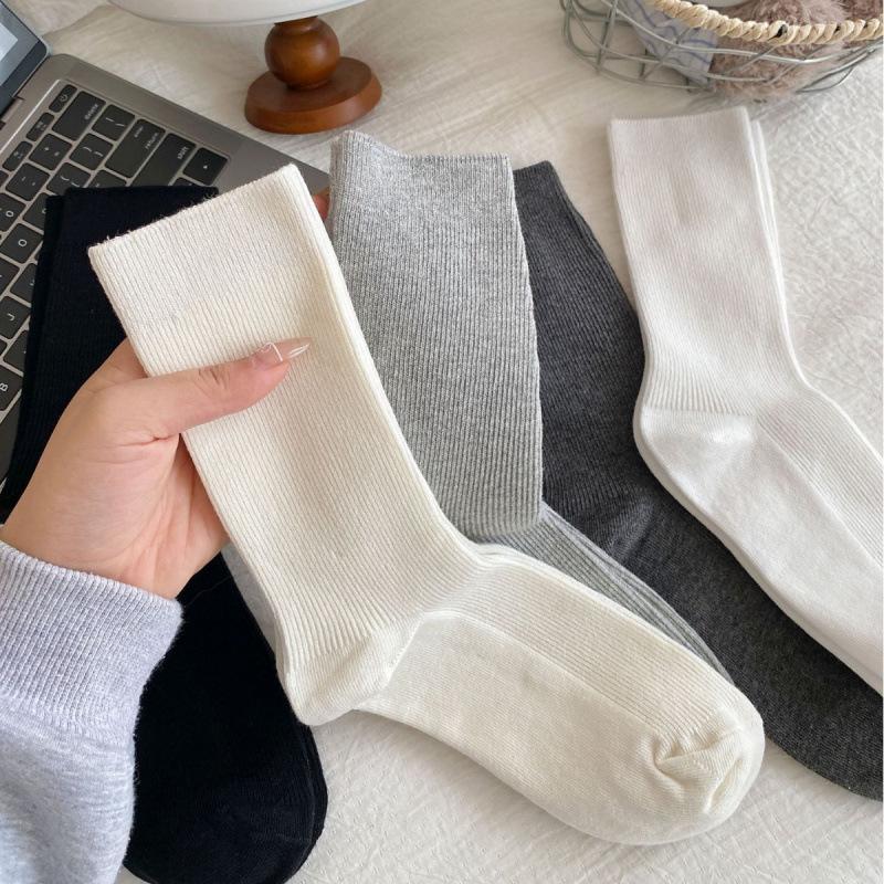 Women's Pure Cotton Mid-Calf Socks - Breathable, Sweat-Absorbing, Odor-Resistant, Thin and Long for Spring, Summer, and Autumn JK Style.