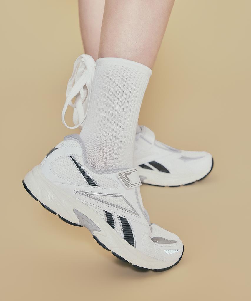 Reebok Lord Prime Mary Jane (W) - White:Black / 100278437 (B Type)