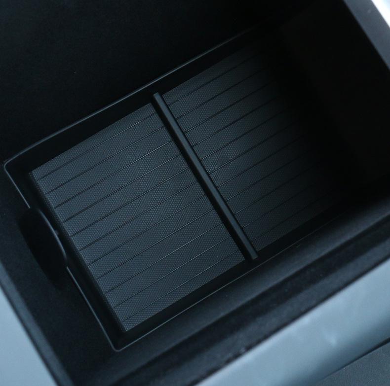 Tesla Model Y/3 Center Console Organizer: Lower Layer Armrest Storage Tray