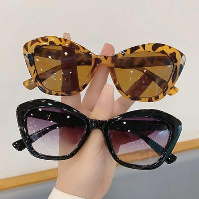Occhiali da Sole Cateye Stampa Leopardo Multicolore Occhiali Gafas Sol Donna Occhiali da Sole Cat Eye Estivi Protezione Solare Occhiali da Sole Retro Vintage