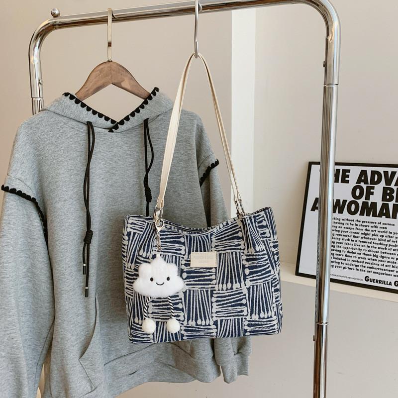 Fashionable Large Capacity Shoulder Tote Bag In Green Brown Khaki And Blue Hues