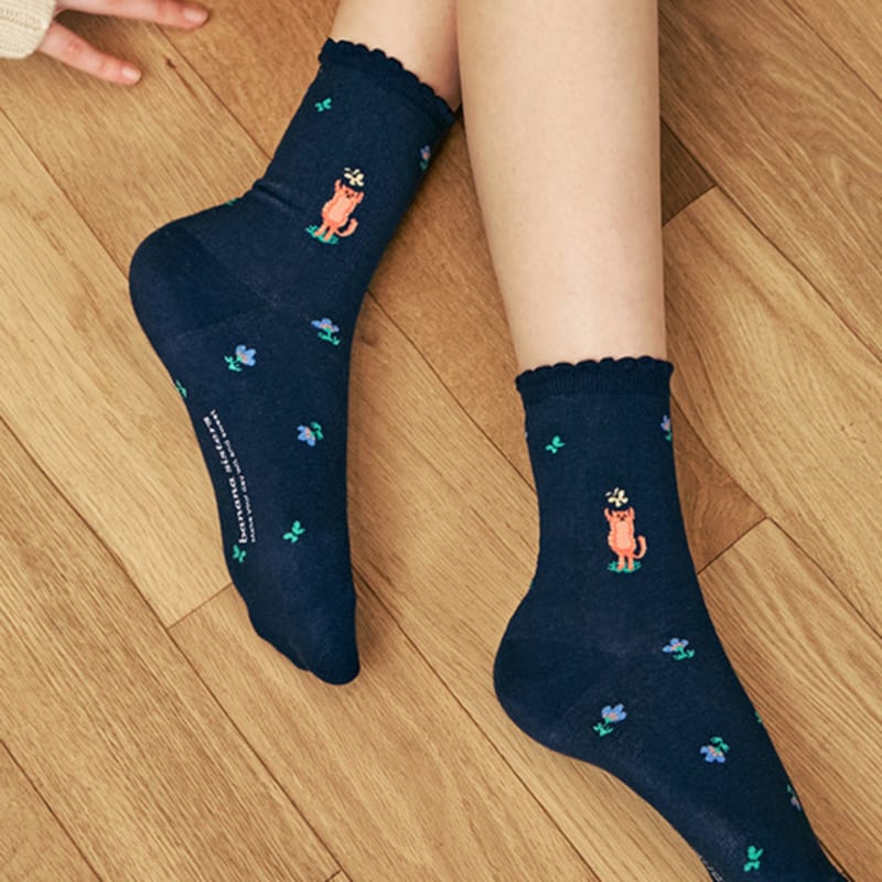 

bananasisters [2SET] Buttercat Flower Pattern Lovely Socks 1 color Navy