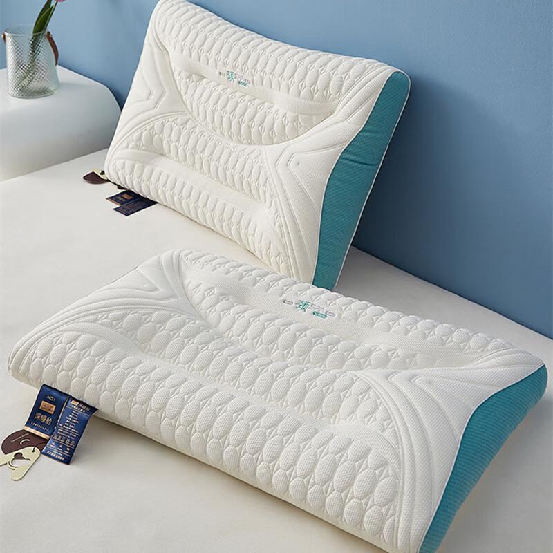 OLOMM 5-Star Hotel Style Neck Traction Pillow