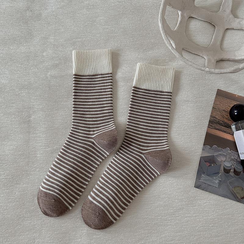 Women's Autumn and Winter Thick Style Warm Contrast Color Striped Wool Long Stack Socks