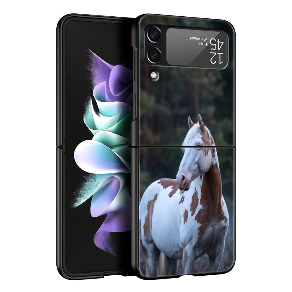 Animal Horse Phone Case For Samsung Galaxy Z Flip 6 5 4 3 Shell For Samsung Z Flip3 Flip4 Flip5 Flip6 Black Hard PC Cover