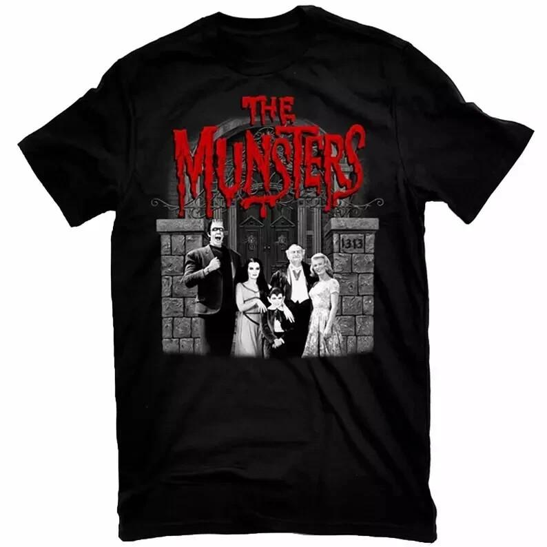 THE MUNSTERS T-Shirt Family Portrait Red Logo Tee New T-Shirt E075