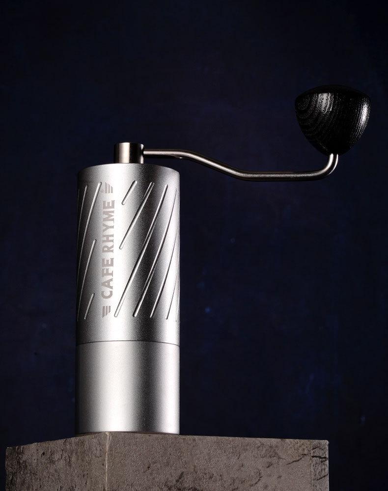 49mm Titanium-Plated Dual Blade Hand-Crank Coffee Grinder for Outdoor Use
