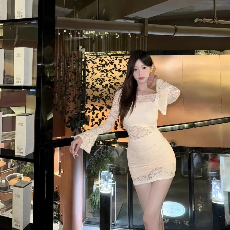 Pure Lust Style One-line Long-sleeved Lace Dress New Autumn Slim Horn Hottie Hollow Bottoming Skirt